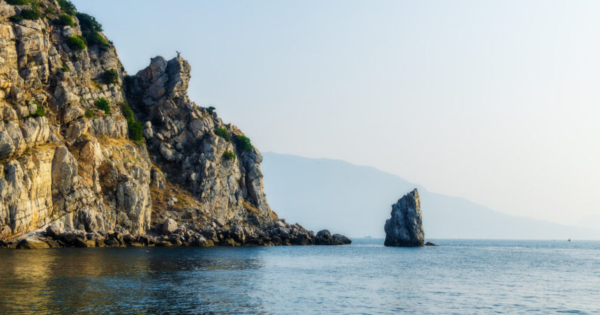 o nava de pescuit turceasca s a scufundat dupa un atac in marea neagra un mort si patru raniti langa crimeea 6a2335174573c