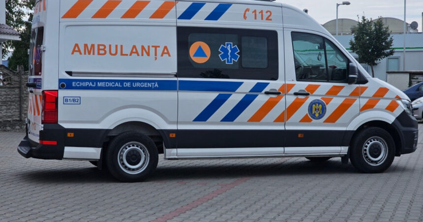 o sicanare in trafic inceputa in botosani s a terminat cu un accident in iasi un tanar de 18 ani a ajuns in stare grava la spital 6a2bbc498b768