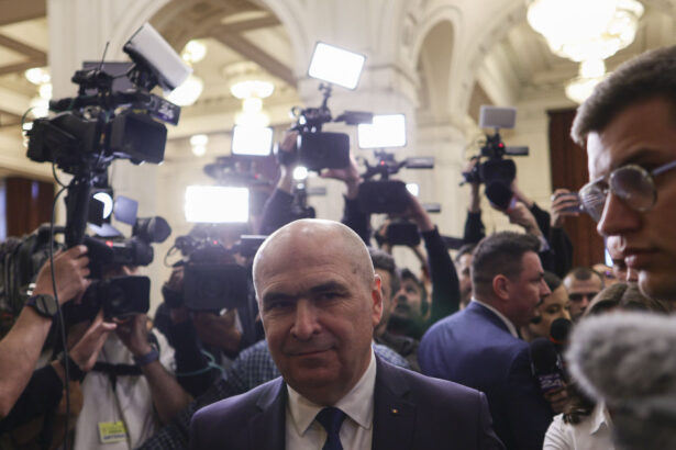 premierul ilie bolojan participa duminica la congresul pas de la chisinau 6a2d787fc2d05