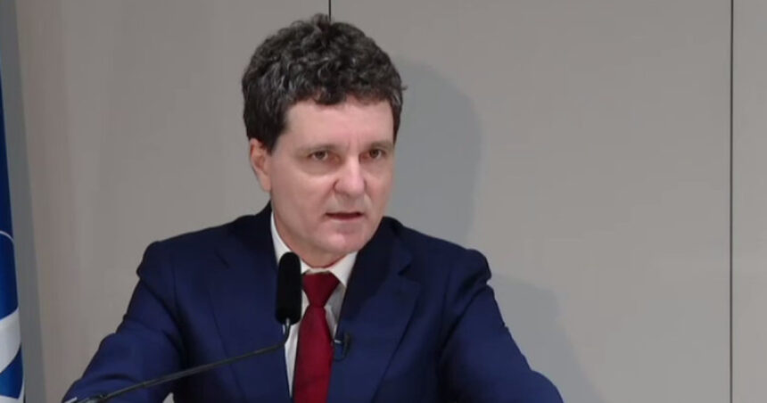 presedintele nicusor dan a semnat decretul privind desemnarea lui adrian vestea candidat la functia de prim ministru 6a2eb3ac13b9e