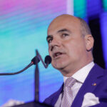rares bogdan il critica pe bolojan ipocrizie fara margini dai vot unui pesedist dar acum doua zile ai blocat un liberal 6a3c0008d2ab7