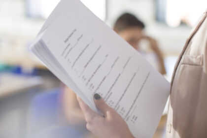 sindicatele din educatie profesorii de la evaluarea nationala au fost tinuti ostatici si umiliti pentru ca platforma online s a blocat 6a394a341e9c8