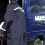tragedie in cimitir un copil de 12 ani a murit dupa ce a cazut o cruce peste el era cu tatal sau care curata un mormant 6a3d8891a3ac3