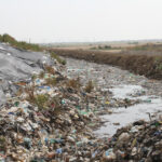 trei comisari ai garzii de mediu mehedinti retinuti pentru ca au protejat o firma care ingropa deseuri periculoase 6a32d5da52cfa