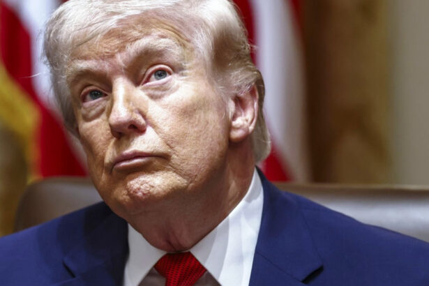 trump anunta ca va participa la gala presei de la washington reprogramata pentru 24 iulie 6a1f360832006