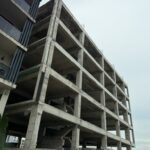 tupeu bloc ridicat fara autorizatie in tomis plus investitorul nu primeste permisiunea sa intre in legalitate 6a3d0113a256f
