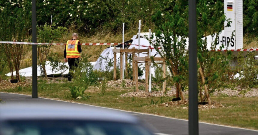 video accident aviatic in franta un avion al unei scoli de parasutism s a prabusit toate cele 11 persoane aflate la bord au murit 6a411e5b58678
