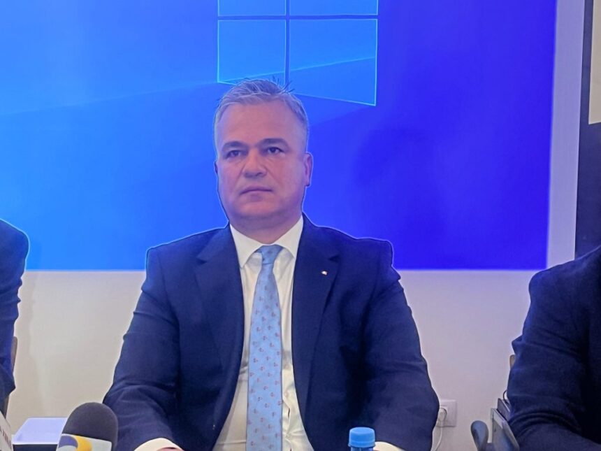 video adrian vestea a fost desemnat premierul romaniei 6a2e48037792e