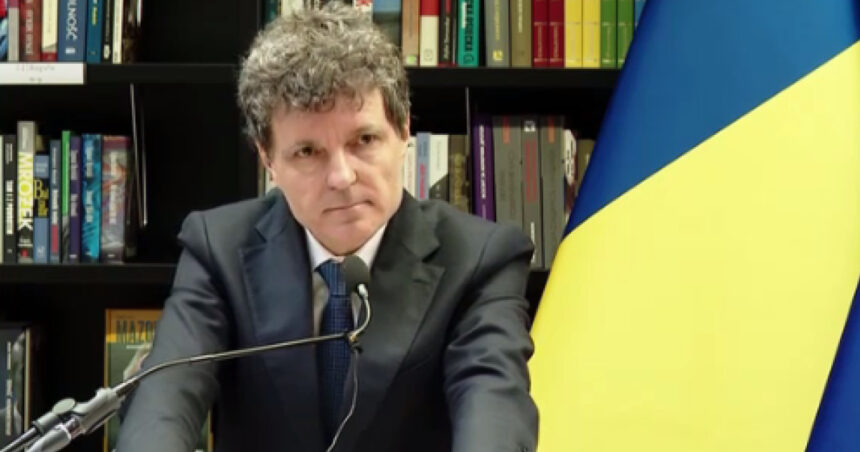 video aur nu este un partid pro occidental spune nicusor dan cand a trecut seful statului de la rolul de presedinte mediator la jucator 6a3d6fef37d53