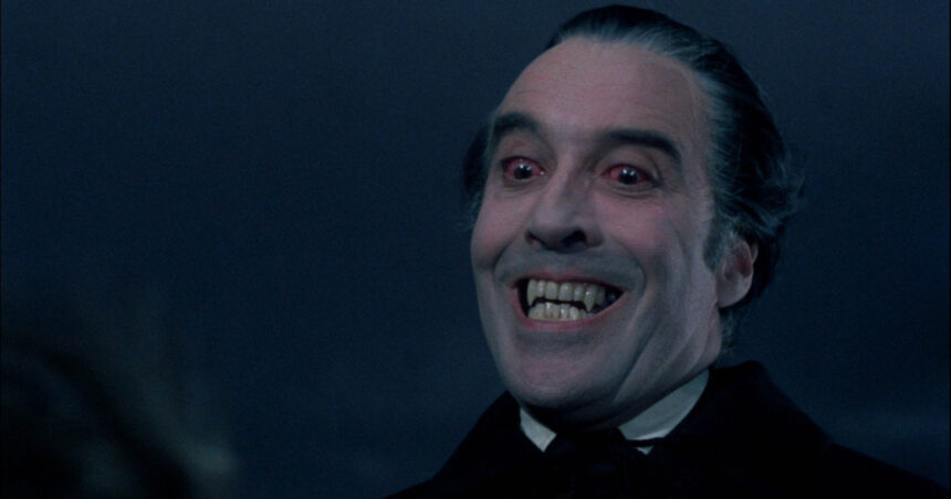 video filmul dracula revine dupa aproape 70 de ani cu scenele macabre care faceau spectatorii sa lesine in cinematografe 6a1d4ceb3570f