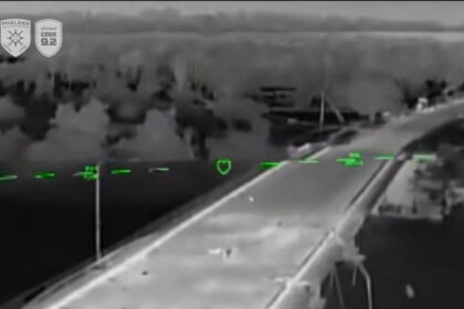 video fortele ucrainene au publicat imagini cu un atac asupra unui pod din armiansk 50 de camioane cu combustibil luate prin surprindere 6a2b0c95ae0b1
