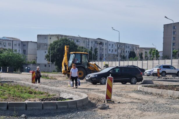 video foto lucrarile la parcarea de pe stefanita voda au fost reluate urmeaza interventiile la parc si la capatul de linie 6a3487bb4ccbf