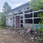 video foto noi reclamatii ale constantenilor cladirea abandonata de pe aurel vlaicu in continuare focar de infectie 6a200012f3924