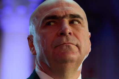 video ilie bolojan isi pregateste noua echipa pentru conducerea pnl ce nume sunt pe lista surse 6a368e98c6a0e