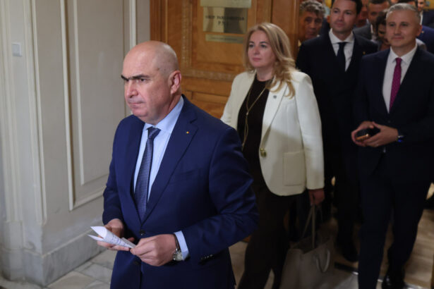 video ilie bolojan vrea noi consultari cu nicusor dan pentru un nou guvern fie si minoritar pe baza unui pact national 6a30ee6b172c6