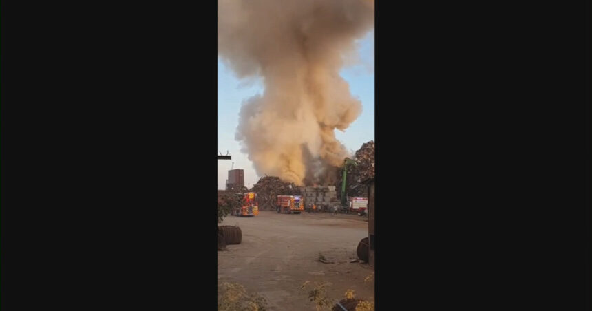 video incendiu puternic in portul agigea ro alert emis din cauza fumului dens 6a40bbac55c17