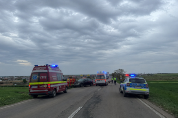accident rutier mortal la iesire din techirghiol implicate un tir si un autoturism 6a60c383a264a