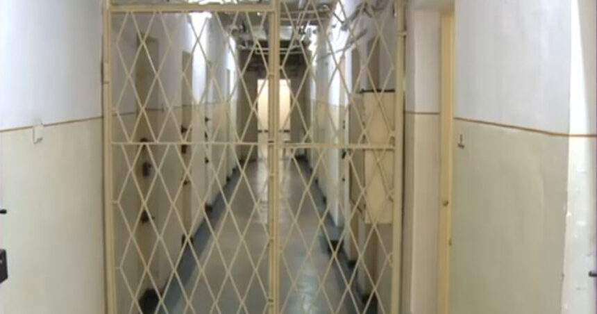 ancheta la penitenciarul giurgiu dupa un incident violent un detinut a ajuns la ati iar parchetul a fost sesizat 6a607f56d95b7