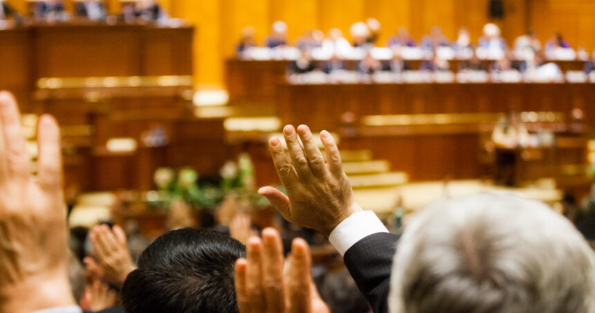 camera deputatilor convocata in sesiune extraordinara pentru rediscutarea proiectului noii legi a integritatii 6a6cdb5ca306d