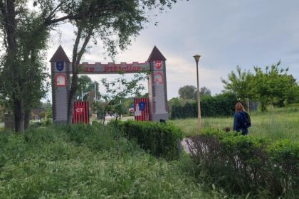 ce se intampla cu tara piticilor din constanta 6a4e2492d004e