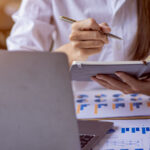 cine poate iesi mai devreme la pensie in romania lista domeniilor in care se reduce varsta standard si conditiile prevazute de lege 6a51d11eaf9a7