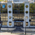 cladirea in care a functionat o renumita sala de sport din constanta se vinde se pot construi blocuri de 24 de etaje in locul ei 6a4599930f5fd