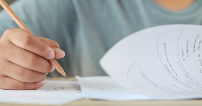 contestatii la bacalaureat 2026 ce este interzis in sala unde elevii isi consulta lucrarile regulile oficiale 6a4cbc561b2f6