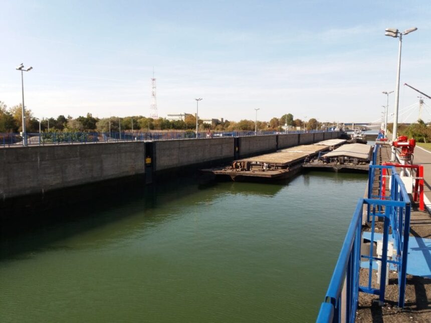 depunerile de aluviuni afecteaza canalul dunare marea neagra acn cauta o firma pentru lucrari de dragaj 6a6d035f2ed1b