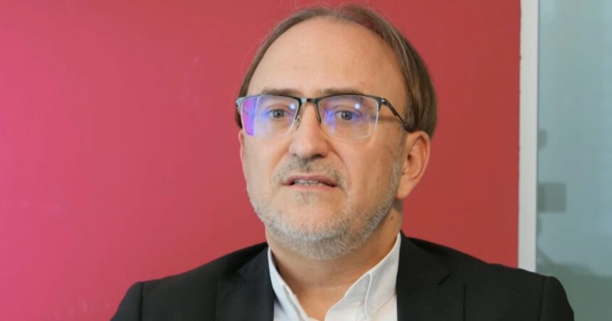 exclusiv pasaport diplomatic investitorii francezi din romania cer stabilitate numarul de ministri se schimba prea des 6a6c7ff49c7b1