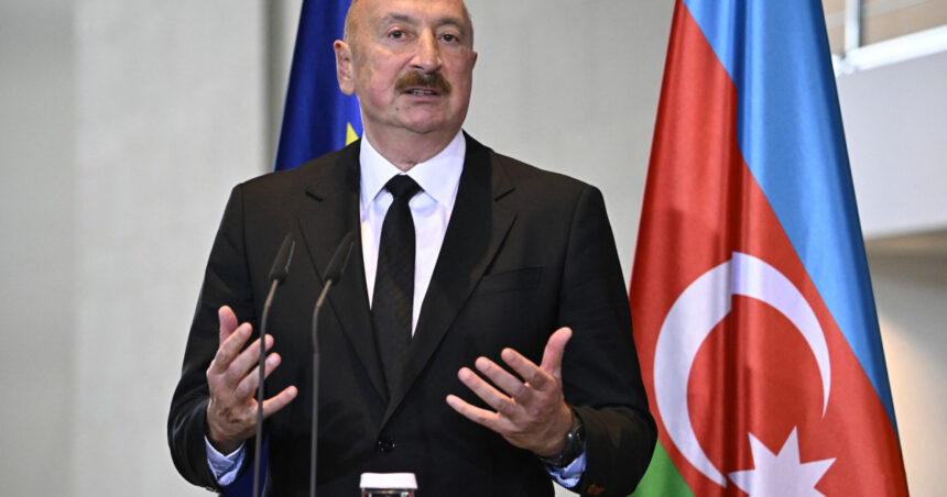 fosti demnitari din germania si rusia s ar fi intalnit in secret in azerbaidjan a fost fara stirea noastra ce s a discutat 6a5f9e4df2aa9