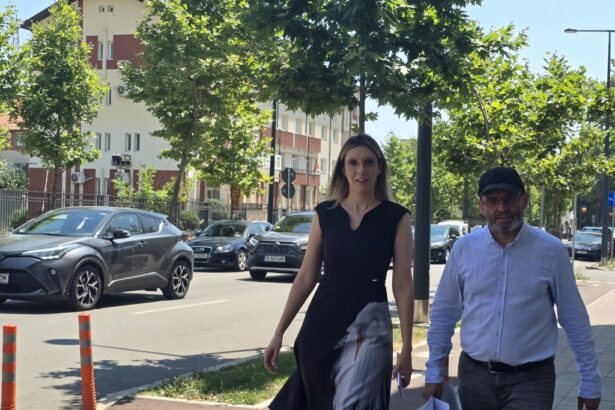 foto video ministra mediului diana buzoianu a ajuns la constanta 6a59fabf14c2a