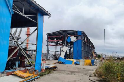 galerie foto video urmarile exploziei dronei din portul constanta cum arata sediul arsvom si halele nu au fost evaluate si nu au fost alocate fonduri 6a61e3b917cd5