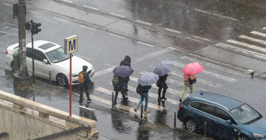 meteorologii anunta noi coduri portocalii de furtuna zonele in care va ploua intr o zi cat intr o luna 6a606a4532eb3
