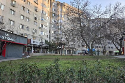 opriti proiectele imobiliare care sufoca orasul un investitor vrea sa construiasca pe un teren de doar 250 mp intre blocuri 6a56bd0b879ef