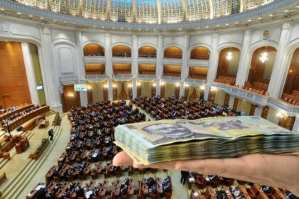 parlamentarii pnl si usr cer publicarea declaratiilor de avere ale demnitarilor legea trimisa dinspre guvern le tinea tot la secret 6a67529251701