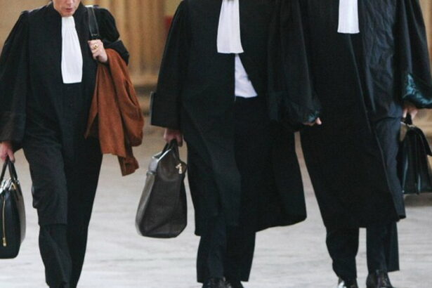 pedepse mai mari pentru agresarea executorilor judecatoresti la fel ca in cazul magistratilor si avocatilor 6a4eb0df4930e