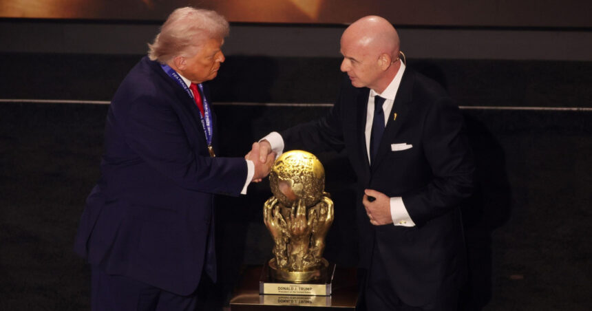 prima reactie a sefului fifa in scandalul cartonasului rosu anulat ce spune infantino despre telefonul de la trump 6a4cae46ae07e