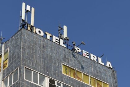 rasturnare de situatie hotelul perla din mamaia salvat de la demolare a primit aviz pozitiv pentru clasarea ca monument istoric 6a463b9040d26