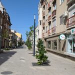 revolutie urbanistica in centrul constantei fara aparate de aer conditionat pe fatade culori stridente si blocuri intre casele de patrimoniu 6a53fa63efc3a