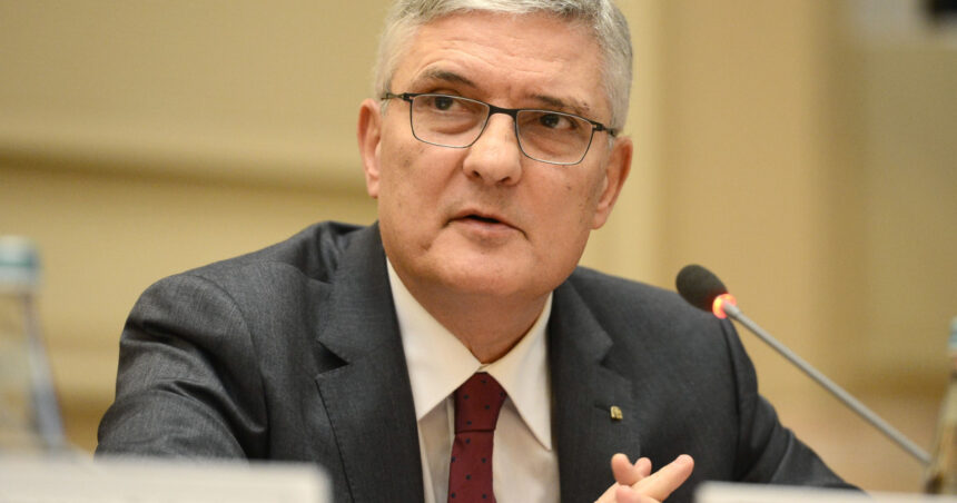 seful consiliului fiscal cresterea taxelor era inevitabila nu se putea fara majorari de impozite 6a57a03ce7322