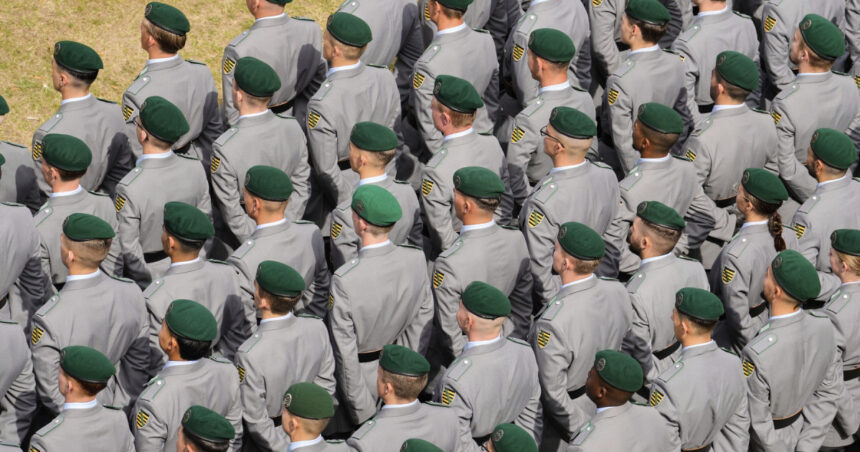 tara ue care se inarmeaza masiv dar in care tot mai multi tineri refuza serviciul militar ce este obiectia de constiinta 6a55f353830ff
