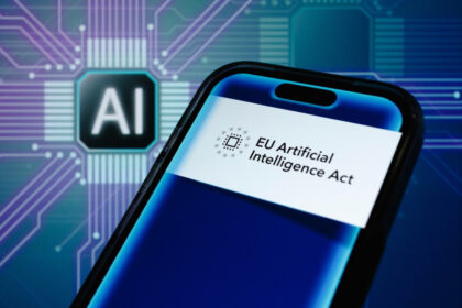 ue incearca sa limiteze raspandirea online a continutului fals creat cu ai ce se schimba de la 2 august 6a6c91884e7f8