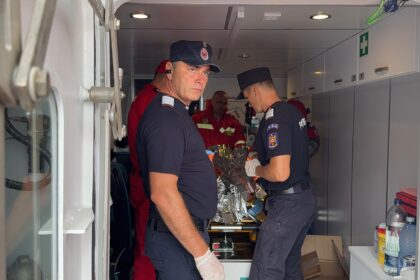 unul dintre marinarii raniti in explozia de pe petrolierul gas lisbon a murit la spital 6a61bd0dbc64e
