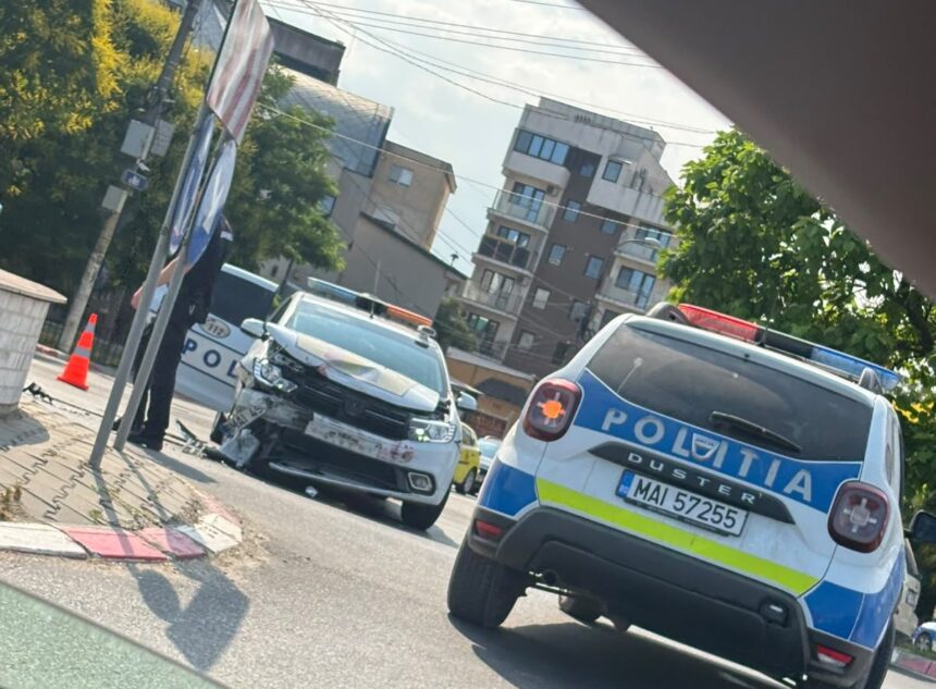 video autospeciala de politie implicata intr un accident rutier produs in navodari 6a451af782d0f