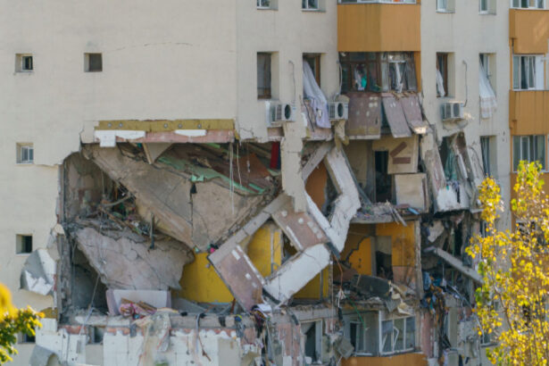 video cum arata apartamentele din blocul distrus de explozia din rahova primele imagini filmate din drona 6a61d45211dca