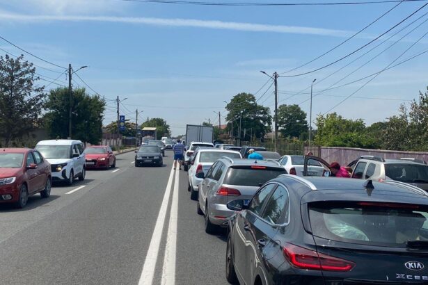 video traficul rutier din sudul litoralului o corvoada in plin sezon ce spune ministrul predoiu 6a516c7ed425d