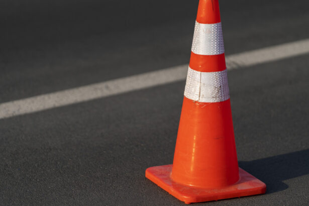 accident pe dn1f intre cluj napoca si zalau un stalp de electricitate a cazut pe sosea traficul este blocat 6a81633a7fff8