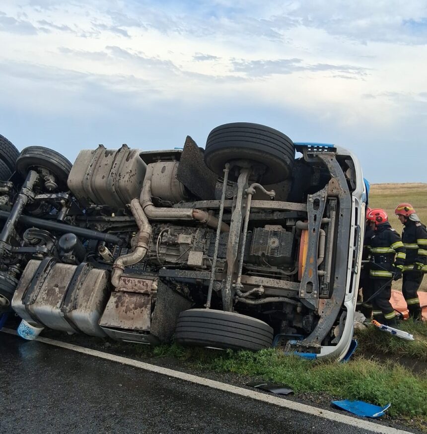 accident rutier grav la iesire din tariverde traficul rutier este blocat 6a707cd321c79
