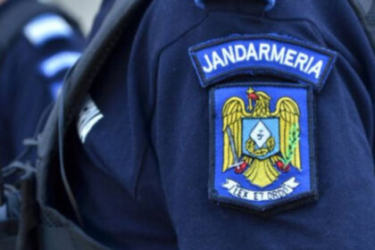 adolescent prins cu un briceag si doi litri de benzina la intrarea in judecatoria medgidia cum si a motivat gestul 6a831046743b8