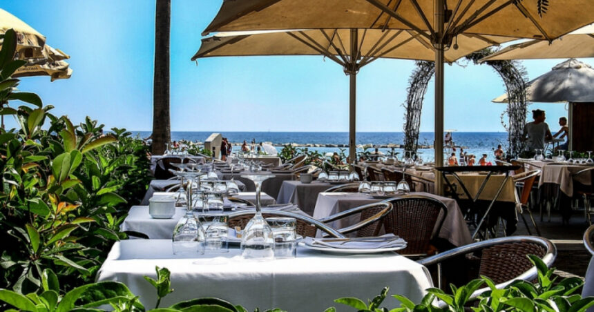 amenzi de peste jumatate de milion de lei pe litoral ansvsa a suspendat activitatea a sapte restaurante si magazine alimentare 6a71bb6aa9765